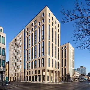 Central Southampton, Zeni Studio Southampton